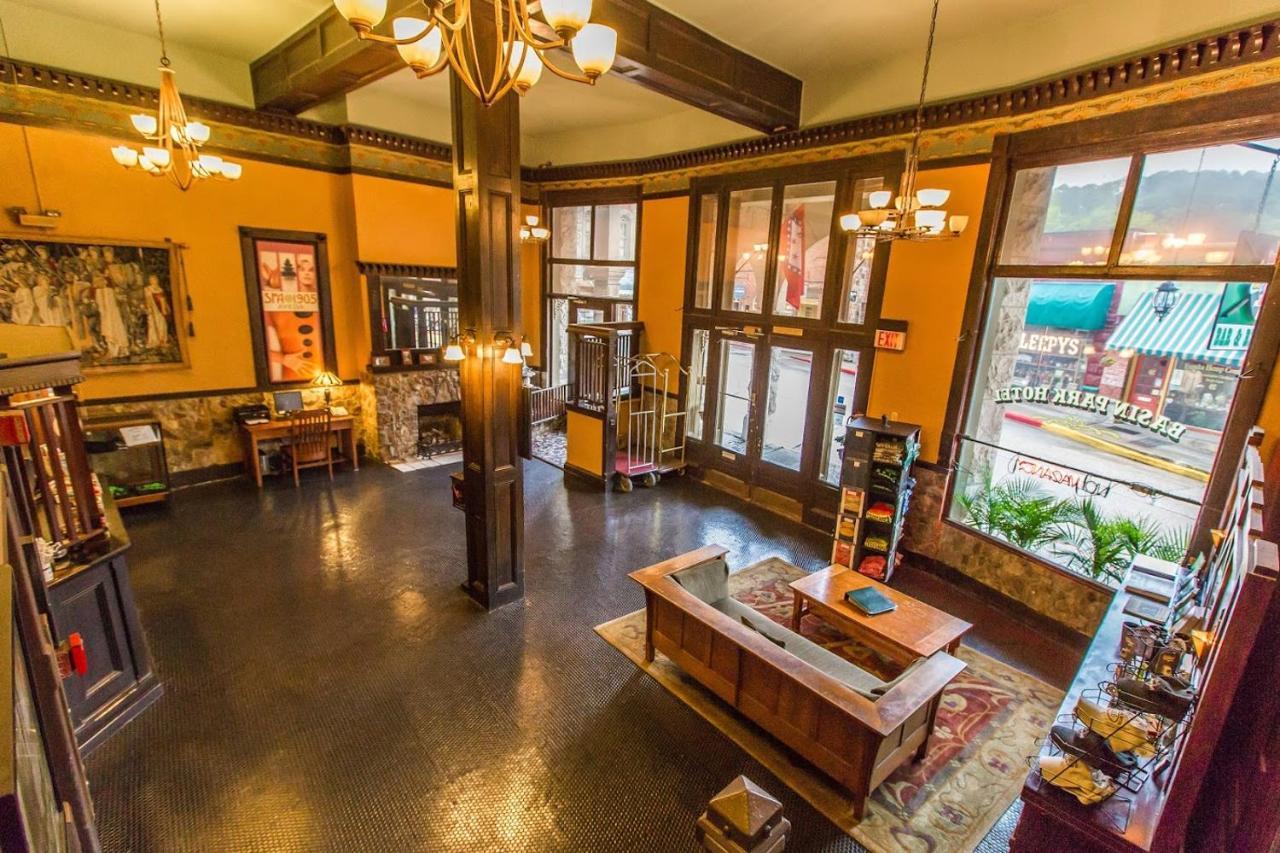 1905 Basin Park Hotel Eureka Springs Kültér fotó